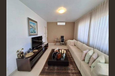 Apartamento à venda com 4 quartos, 170m² em Santa Lúcia, Belo Horizonte