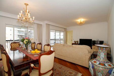Apartamento à venda com 160m², 4 quartos e 3 vagasSala de Estar e Jantar