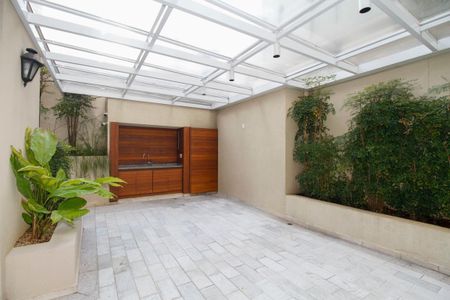 Apartamento à venda com 160m², 4 quartos e 3 vagasArea Comum - Churrasqueira