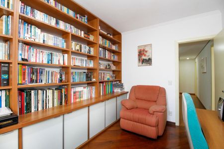 Apartamento à venda com 160m², 4 quartos e 3 vagasQuarto