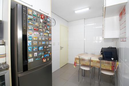 Apartamento à venda com 160m², 4 quartos e 3 vagasCozinha