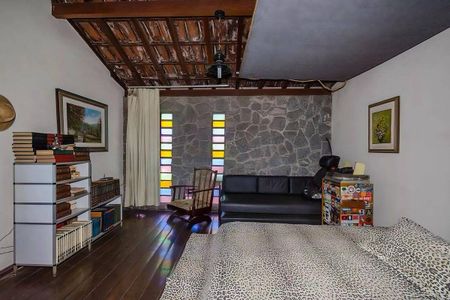 Casa à venda com 4 quartos, 460m² em Calafate, Belo Horizonte