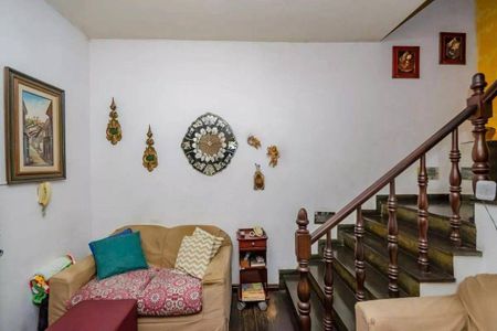 Casa à venda com 4 quartos, 460m² em Calafate, Belo Horizonte