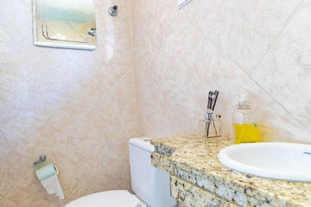 Casa à venda com 300m², 4 quartos e 1 vaga