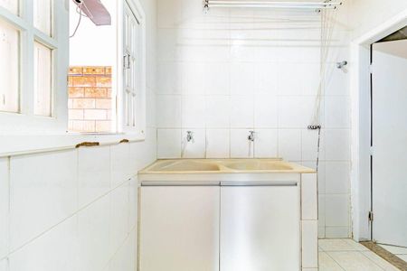 Casa à venda com 300m², 4 quartos e 1 vaga