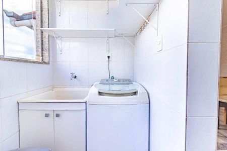 Casa à venda com 300m², 4 quartos e 1 vaga