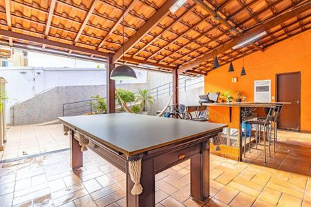 Casa à venda com 300m², 4 quartos e 1 vaga