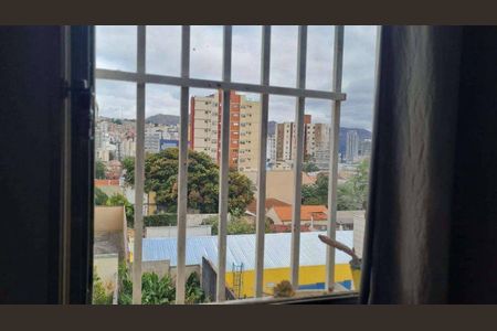 Apartamento à venda com 3 quartos, 87m² em Santa Tereza, Belo Horizonte