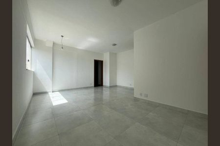 Apartamento à venda com 3 quartos, 108m² em Funcionários, Belo Horizonte