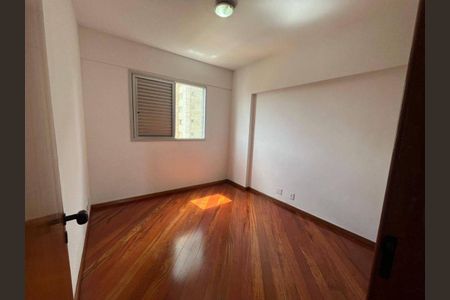 Apartamento à venda com 3 quartos, 108m² em Funcionários, Belo Horizonte