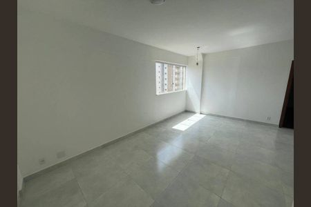 Apartamento à venda com 3 quartos, 108m² em Funcionários, Belo Horizonte