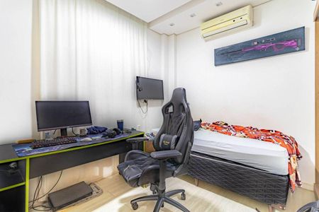 Apartamento à venda com 2 quartos, 75m² em Centro, Belo Horizonte