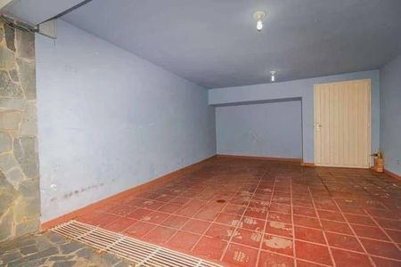 Casa à venda com 3 quartos, 204m² em Nova Granada, Belo Horizonte