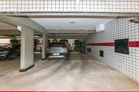 Apartamento à venda com 235m², 5 quartos e 2 vagas