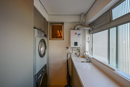Apartamento para alugar com 75m², 2 quartos e 1 vagaÁrea de Serviço 