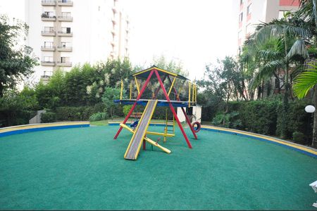 Apartamento para alugar com 75m², 2 quartos e 1 vagaPlayground