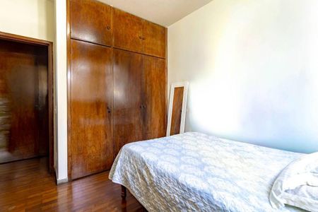 Apartamento à venda com 3 quartos, 110m² em São Jorge, Belo Horizonte