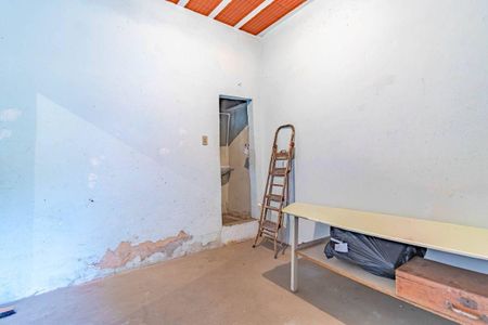 Casa à venda com 162m², 2 quartos e sem vaga
