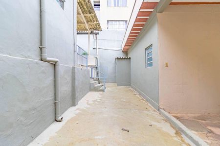 Casa à venda com 162m², 2 quartos e sem vaga