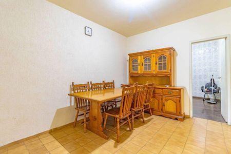Casa à venda com 162m², 2 quartos e sem vaga