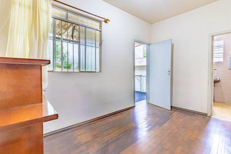 Casa à venda com 162m², 2 quartos e sem vaga