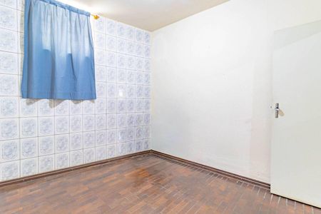 Casa à venda com 162m², 2 quartos e sem vaga