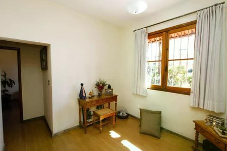 Casa à venda com 350m², 4 quartos e 2 vagas