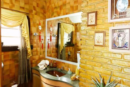 Casa à venda com 350m², 4 quartos e 2 vagas