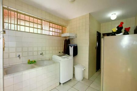 Casa à venda com 350m², 4 quartos e 2 vagas