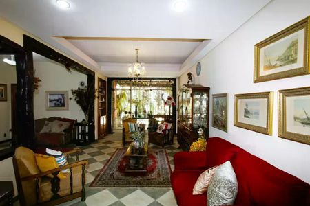 Casa à venda com 350m², 4 quartos e 2 vagas
