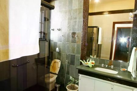 Casa à venda com 350m², 4 quartos e 2 vagas