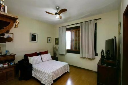Casa à venda com 350m², 4 quartos e 2 vagas