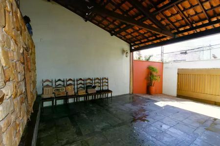 Casa à venda com 350m², 4 quartos e 2 vagas
