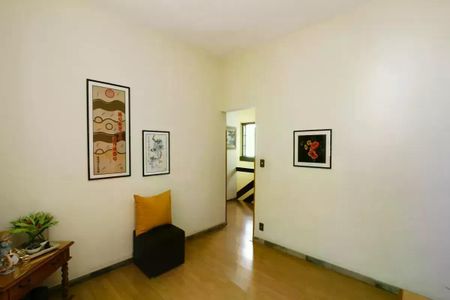 Casa à venda com 350m², 4 quartos e 2 vagas