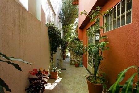 Casa à venda com 350m², 4 quartos e 2 vagas