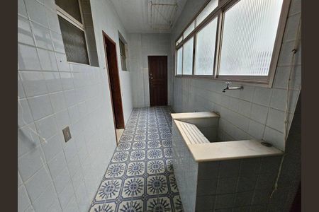 Apartamento à venda com 227m², 4 quartos e 1 vaga