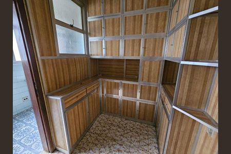 Apartamento à venda com 227m², 4 quartos e 1 vaga