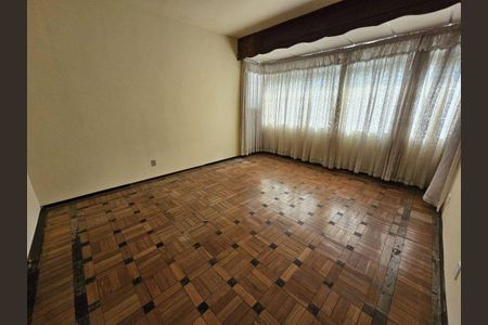 Apartamento à venda com 227m², 4 quartos e 1 vaga
