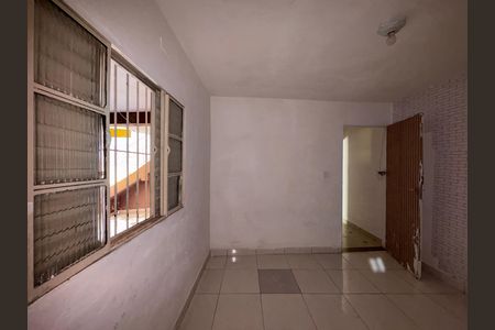 Casa para alugar com 40m², 1 quarto e sem vaga Casa para alugar com 40m², 1 quarto e sem vagaQuarto