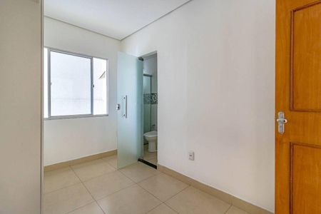 Casa à venda com 3 quartos, 500m² em Sagrada Família, Belo Horizonte