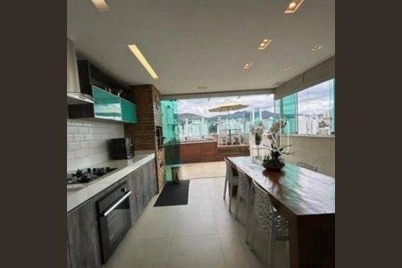 Apartamento à venda com 130m², 2 quartos e 3 vagas