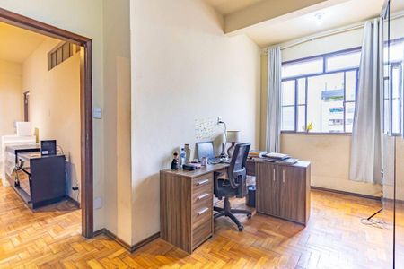 Apartamento à venda com 4 quartos, 99m² em Barro Preto, Belo Horizonte