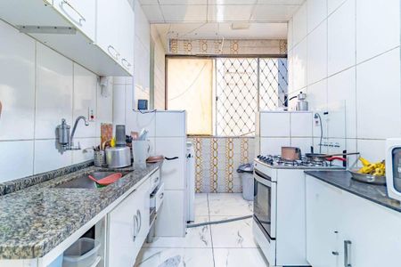 Apartamento à venda com 99m², 4 quartos e sem vaga