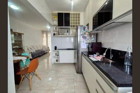 Apartamento à venda com 70m², 2 quartos e 1 vaga