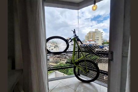 Apartamento à venda com 70m², 2 quartos e 1 vaga
