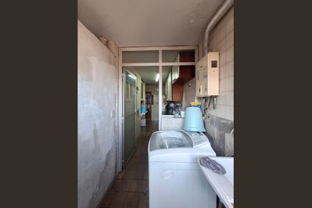 Apartamento à venda com 129m², 3 quartos e 1 vaga Apartamento à venda com 129m², 3 quartos e 1 vagaÁrea de Serviço