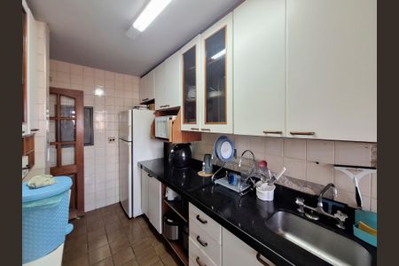 Apartamento à venda com 129m², 3 quartos e 1 vaga Apartamento à venda com 129m², 3 quartos e 1 vagaCozinha