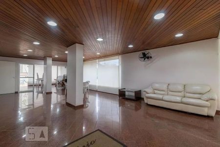 Apartamento à venda com 129m², 3 quartos e 1 vaga Apartamento à venda com 129m², 3 quartos e 1 vagaÁrea comum - Salão de festas