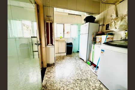Casa à venda com 1200m², 13 quartos e 5 vagas