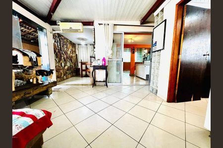 Casa à venda com 1200m², 13 quartos e 5 vagas